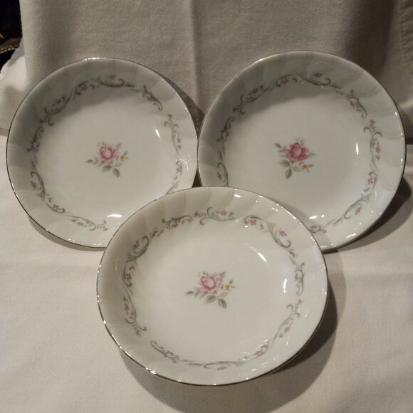 Vintage Royal Swirl Fine China - Picture 2 of 12
